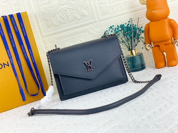 VS - GUKI Women Bags - 1937