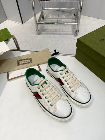 VS - GUKI Shoe - 1438
