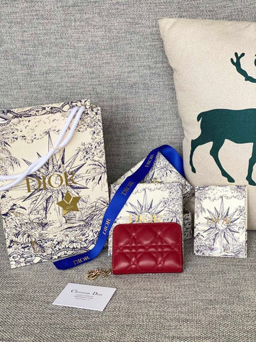 VS - DOR Wallets - 059