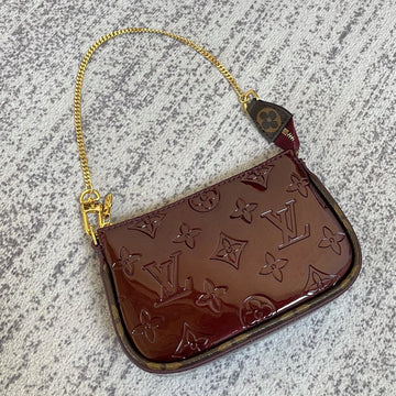 LOV2 Bags - Luxurious Bags  1422