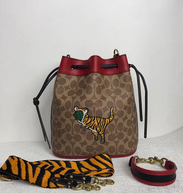 VS - CAH Bags - 442