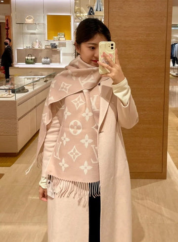 VS - LOV Scarf - 196