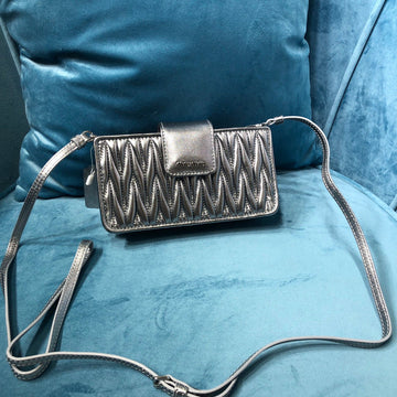 CS - MMU Women Bag - 044