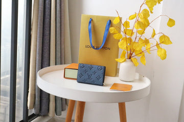VS - LOV Wallet - 766