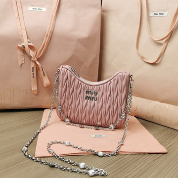 VS - MMU Bags - 105