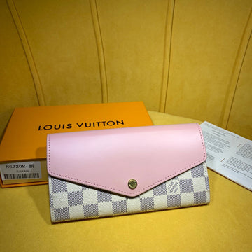 LOV2 Bags - Luxurious Bags  2106
