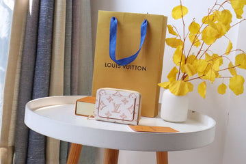 VS - LOV Wallet - 072