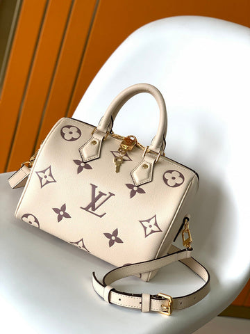 VS - LOV Women Bag - 3013