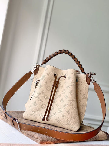 VS Fashion Lu-Vi bags - 2023