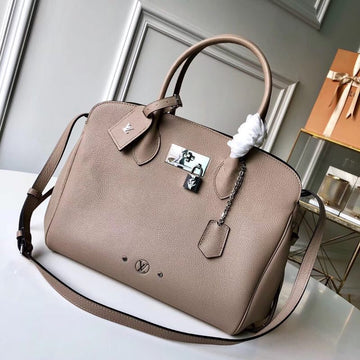 LOV2 Bags - Luxurious Bags  1002