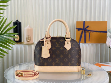 VS - LOV Women Bag - 1323