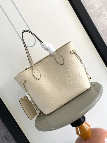 VS - LOV Women Bag - 379