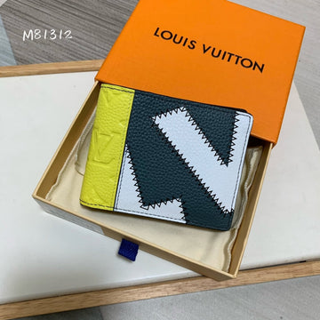 VS - LOV Wallets - 576