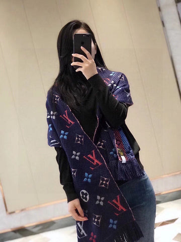 VS - LOV Scarf - 130