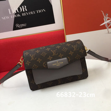 VS - GUKI Women Bags - 1900