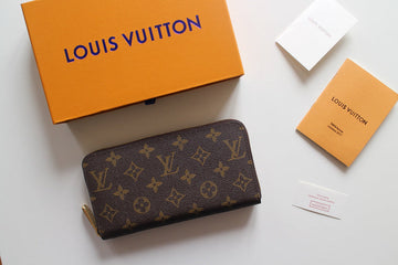 VS - LOV Wallet - 1308