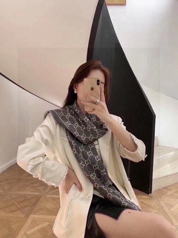 VS - GUKI Scarf - 328