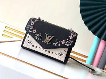 VS - Latest - 2773
