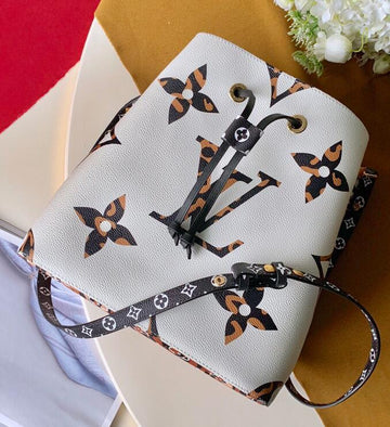 VS Luxury - LOV Bags - 2913