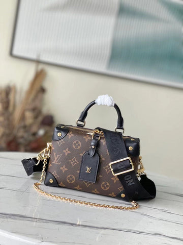VS - LOV Women Bag - 1164