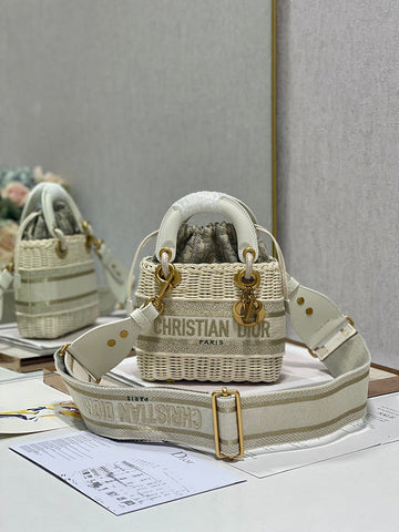 VS - Latest - 6335
