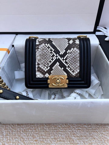 VS Luxury - CHL Bags - 3417