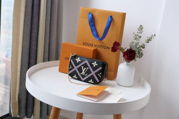 VS - LOV Wallets - 638