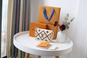 VS - LOV Wallets - 632
