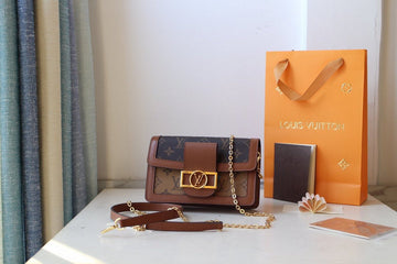 VS Fashion Lu-Vi bags - 1963