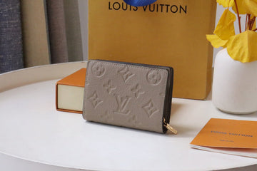 VS - LOV Wallet - 747
