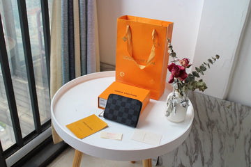 VS - LOV Wallet - 1024