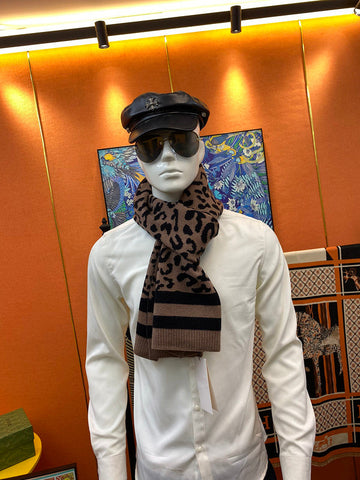 VS - LOV Scarf - 244