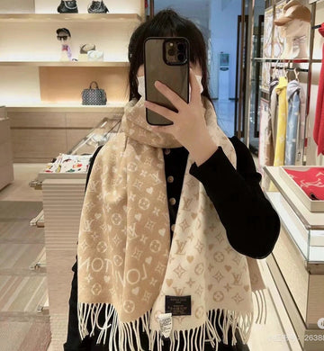 VS - LOV Scarf - 061