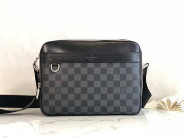 VS - LOV Women Bag - 2477