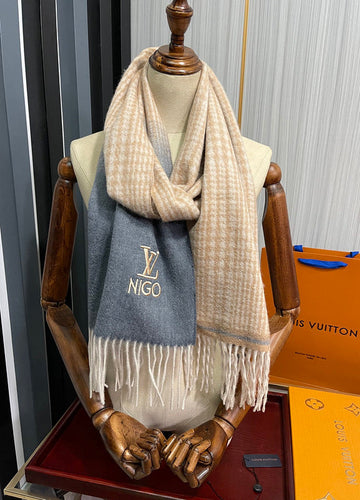 VS - LOV Scarf - 588