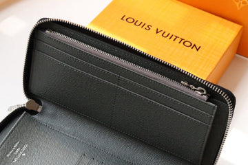 VS - LOV Wallet - 294