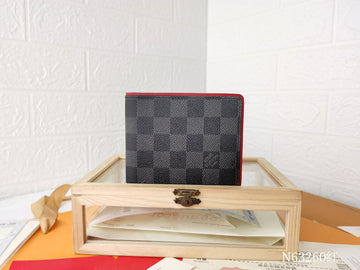 VS - LOV Wallets - 780