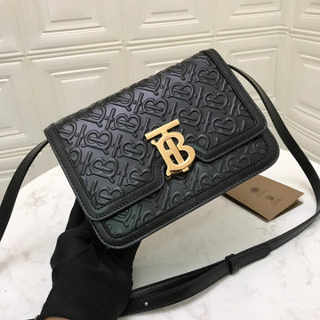 VS - Latest - 3499
