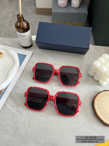 VS - LOV Sunglass - 002