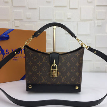 VS Fashion Lu-Vi bags - 915