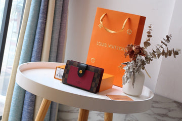 VS - LOV Wallet - 378