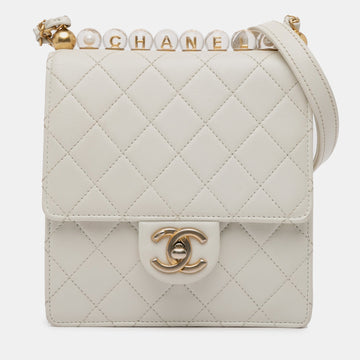 Small Lambskin Chic Pearls Flap Bag
