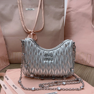 VS - MMU Bags - 019