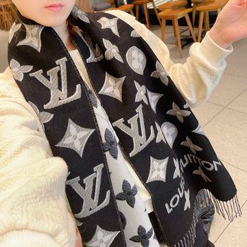 VS - LOV Scarf - 224