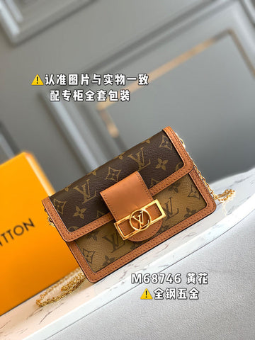 VS - LOV Women Bag - 1521
