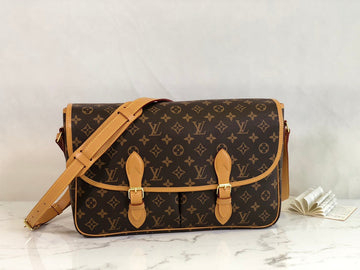 VS - LOV Women Bag - 2614