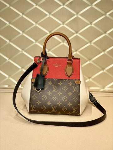LOV2 Bags - Luxurious Bags  1362
