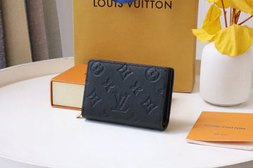 VS - LOV Wallet - 042