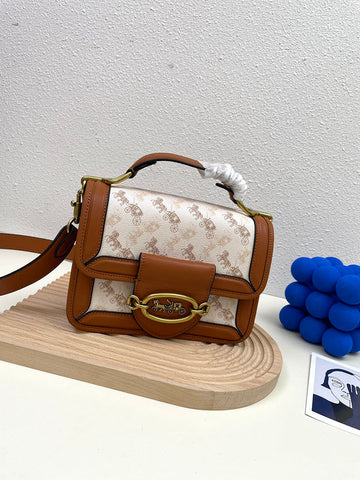 VS - CAH Bags - 781