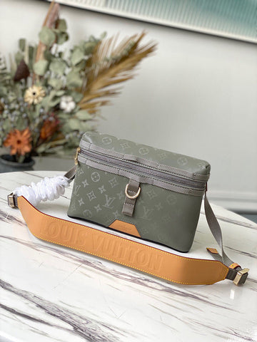 Fashion Lu-Vi bags - 4235